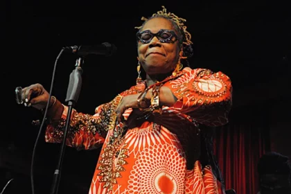 Jazz legend Dee Alexander wows audience at Rainbow...